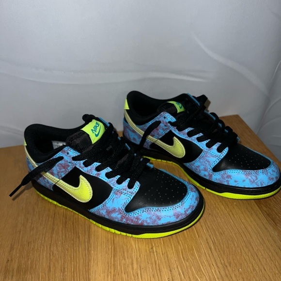 Nike Low Dunk Acid Wash Black Bolt (GS) - Picture 7 of 8